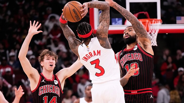 Čikagos „Bulls“ su Matu Buzeliu priešakyje iškovojo pergalę prieš Hiustono „Rockets“
