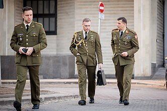 Prezidentas susitiko su Lietuvos kariuomenės vadu ir operatyvinių tarnybų vadovais