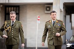 Prezidentas susitiko su Lietuvos kariuomenės vadu ir operatyvinių tarnybų vadovais