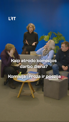 Kaip atrodo Metų knygos rinkimų komisijos narių darbo diena?