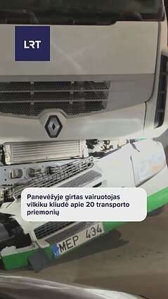 Panevėžyje girtas vairuotojas vilkiku kliudė apie 20 transporto priemonių