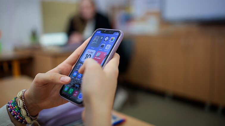 3 iš 4 Lietuvos gyventojų pritartų socialinių tinklų ribojimams vaikams iki 15 metų 3 iš 4 Lietuvos gyventojų pritartų socialinių tinklų ribojimams vaikams iki 15 metų