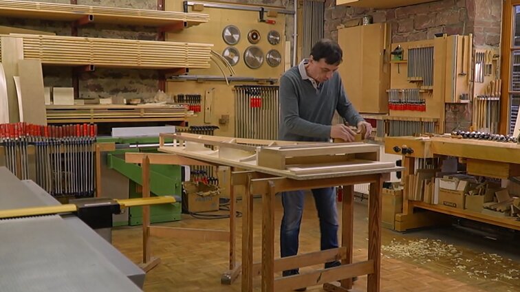 Šveicariškas sūris, turtinga Kretos istorija bei kaip gaminami klavesinai