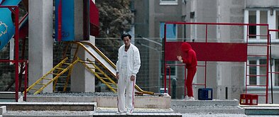 Kadras iš filmo „Betono vaikai“ Kadras iš filmo „Betono vaikai“
