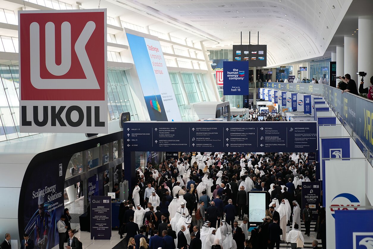 „Lukoil“. Asociatyvi „Lukoil“. Asociatyvi