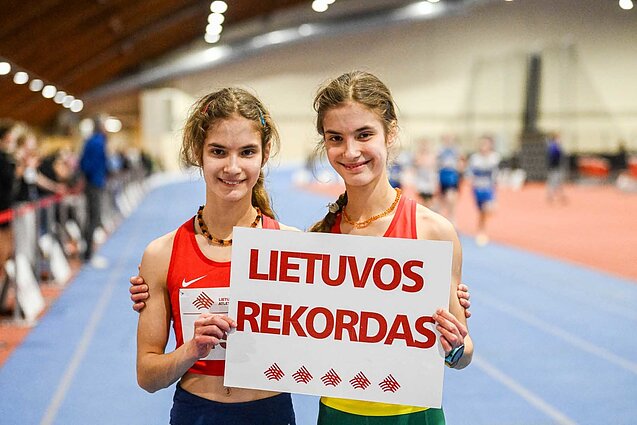 Rugilė ir Aušrinė Zaleckaitės