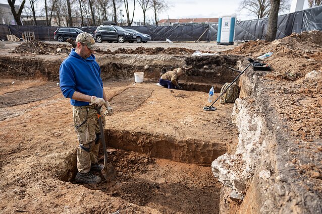 Šiaulių centre iškelti sovietų karių palaikai