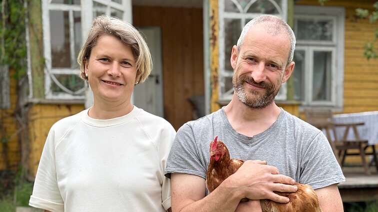 Sostinę į Dzūkiją ir vištų ūkį iškeitę Mazūrai: čia gyvename geriausią gyvenimą