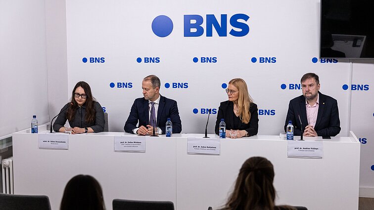 Ekspertų grupės siūlymai LRT: nepriklausomumas, profesionalų valdyba ir piliečių asamblėja