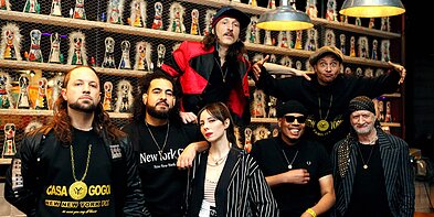 „Gogol Bordello“ „Gogol Bordello“