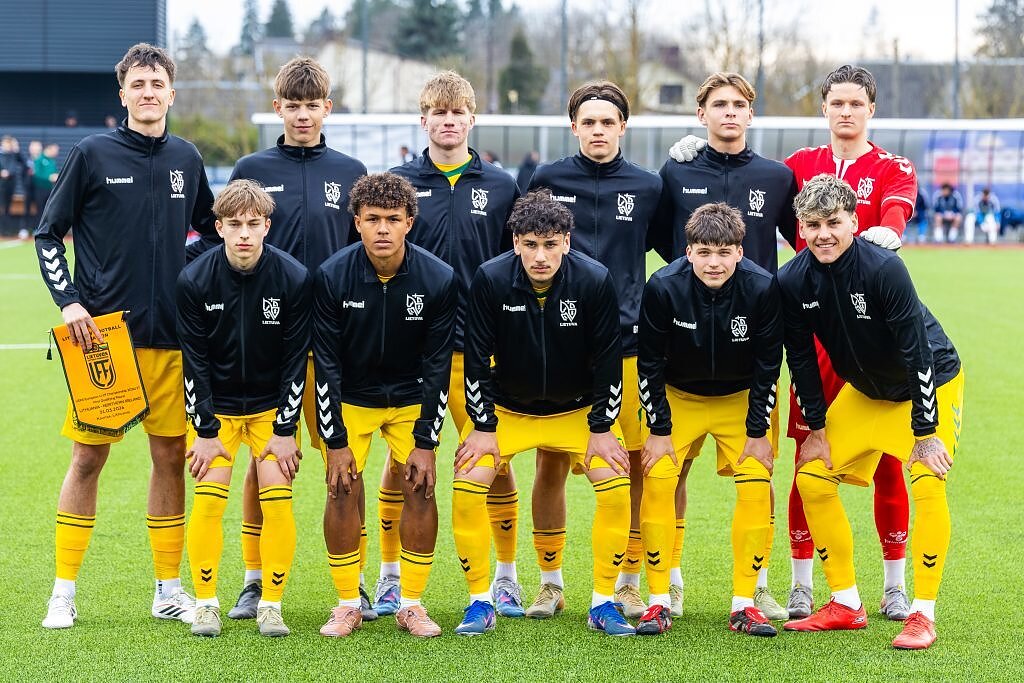 Lietuvos futbolo U19 vaikinų rinktinė Lietuvos futbolo U19 vaikinų rinktinė