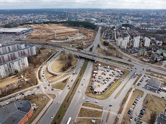 Vilniuje vairuotojų laukia dideli pokyčiai Ukmergės ir Ozo gatvių sankirtoje Vilniuje vairuotojų laukia dideli pokyčiai Ukmergės ir Ozo gatvių sankirtoje