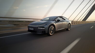 „XPENG P7+“