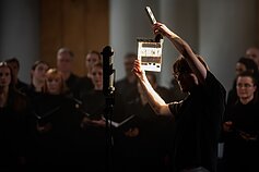 Lion Ceccah uždainavo su choru. Vaizdo klipo filmavimo užkulisiai Lion Ceccah uždainavo su choru. Vaizdo klipo filmavimo užkulisiai