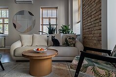 Šimtamečiame bute dera ir autentiškos plytos, ir egzotiški raštai 