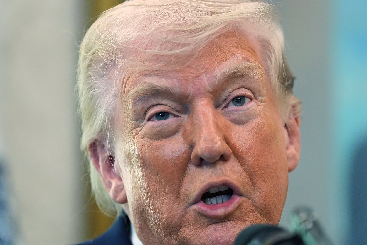D. Trumpas D. Trumpas