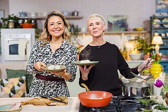 Beata Nicholson ir Giedrė Kilčiauskienė  