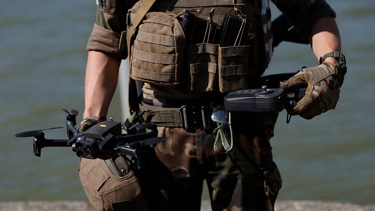 NATO „popierine“ išvadinusiai JAV – Prancūzijos atsakas: svarstys 5 kartus daugiau amunicijos