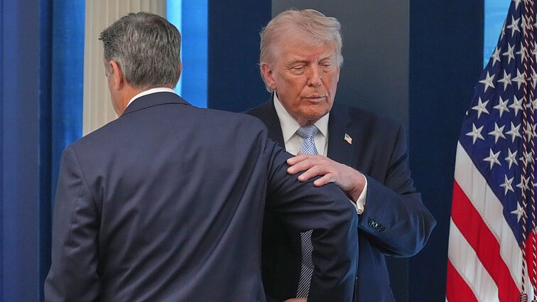 Politologė apie Trumpo ultimatumą Iranui: desperatiškai nori skelbti pergalę, bet negali