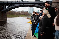 Minint Tarptautinę romų dieną, Vilniaus televizijos bokšte suplevėsavo romų vėliava Minint Tarptautinę romų dieną, Vilniaus televizijos bokšte suplevėsavo romų vėliava
