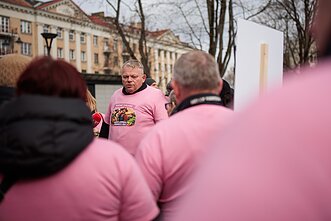 Pieno gamintojai protestavo prie Vyriausybės Pieno gamintojai protestavo prie Vyriausybės