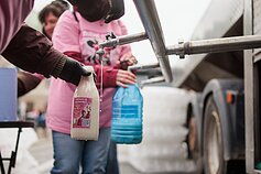 Pieno gamintojai protestavo prie Vyriausybės Pieno gamintojai protestavo prie Vyriausybės