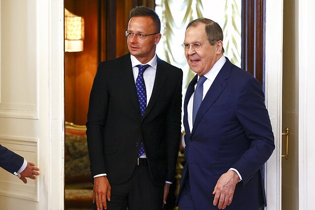 Peteris Szijjarto ir Sergejus Lavrovas