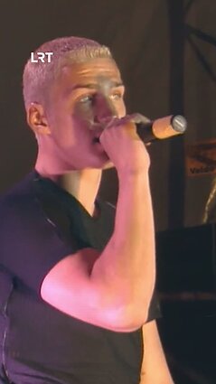 Kuris „Pikaso“ dainos atlikimas jums labiau patinka?