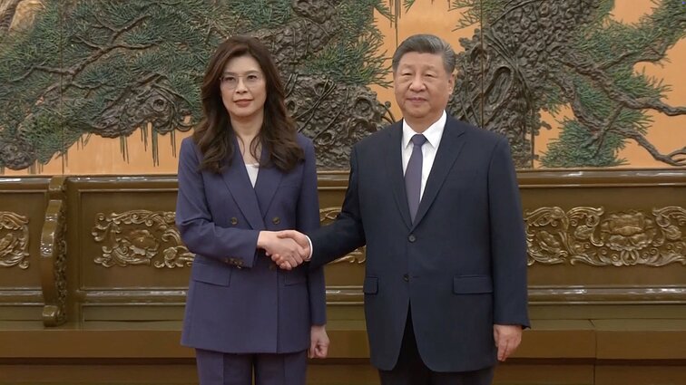 Cheng Li-wun ir Xi Jinpingas Cheng Li-wun ir Xi Jinpingas