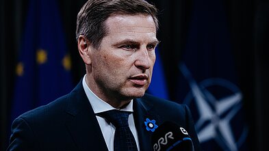 Hanno Pevkur Hanno Pevkur