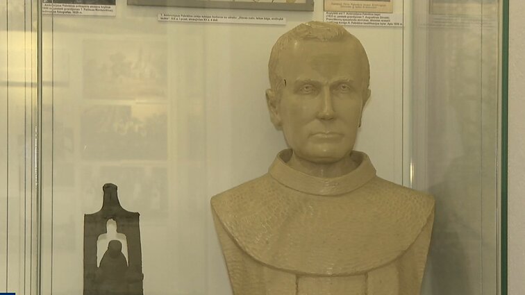 Jurgį Ambraziejų Pabrėžą siekiama skelbti palaimintuoju: tikintieji iki šiol lanko jo kapą