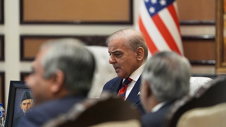 Pakistano premjeras apie JAV ir Irano derybas: pasiekėme tašką – dabar arba niekada