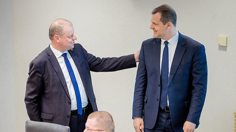 Skvernelio išstojimą prieš kameras aptaręs politologas: pralošė, nes delsė per ilgai