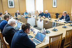 Lietuvos gyventojų genocido ir rezistencijos tyrimo centro tarybos posėdis, vyko kandidatų į LGGRTC generalinio direktoriaus pareigas atranka