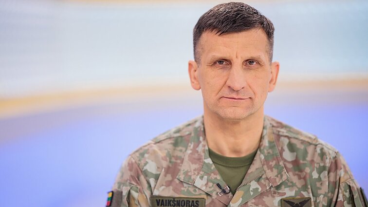 Vaikšnoras: kariuomenė pasiruošusi ir šįvakar stoti į mūšį ginti Lietuvos ir jos piliečių