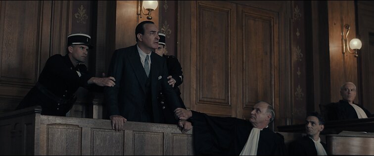 „Tarp šviesos ir šešėlių“ kadras