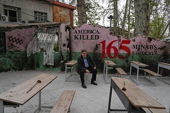 Memorialas per smūgį mokykloje žuvusioms mokinėms Irane