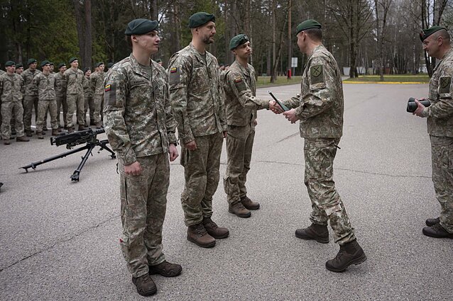 Kariuomenės pratybos