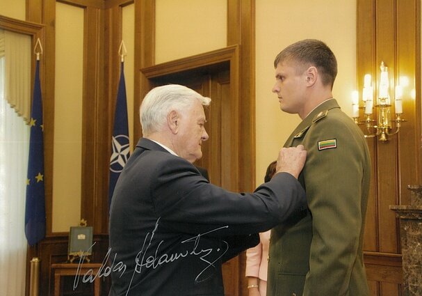 Liutauras Bagočiūnas  už tarnybą apdovanotas Vyčio Kryžiaus ordino Riterio kryžiumi ir Vyčio kryžiaus ordino medaliu bei krašto apsaugos sistemos ir Lietuvos kariuomenės apdovanojimais