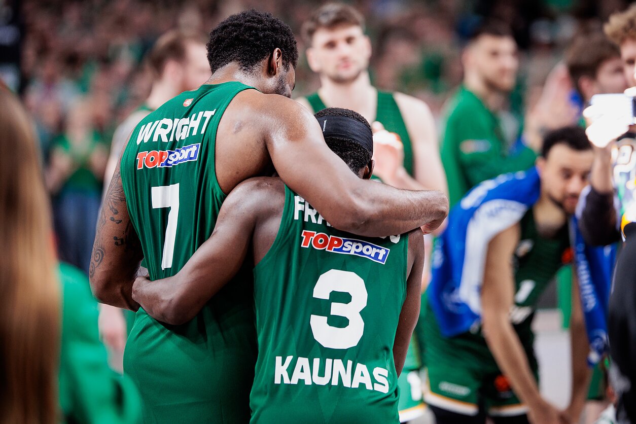 Moses Wright and Sylvain Francisco, EuroLeague: Kaunas Žalgiris vs Paris Basketball