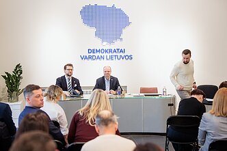 Demokratų sąjungos „Vardan Lietuvos“ valdybos posėdis Demokratų sąjungos „Vardan Lietuvos“ valdybos posėdis