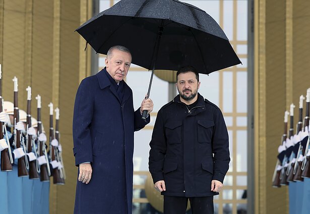 Turkijos prezidentas Recepas Tayyipas Erdoganas ir Ukrainos prezidentas Volodymyras Zelenskis Turkijos prezidentas Recepas Tayyipas Erdoganas ir Ukrainos prezidentas Volodymyras Zelenskis