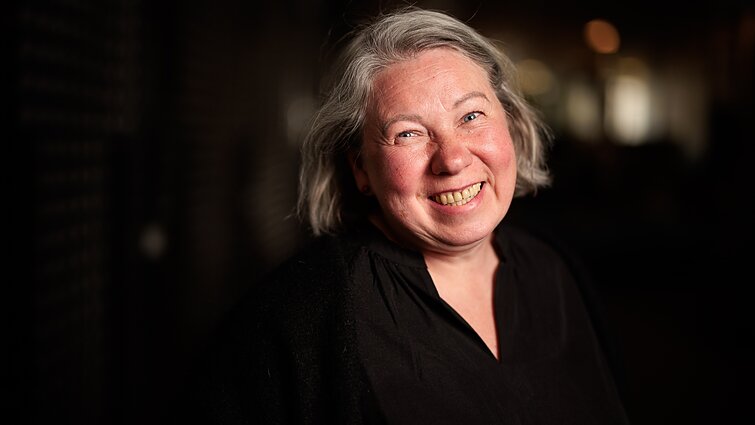 Kova su „juoduliais“: kaip knygų skaitymas gali priversti pajausti gyvenimo prasmę?