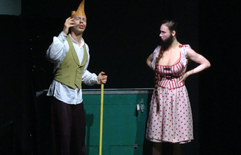 Marijampolėje pristatoma Moljero komedijos „Daktaras per prievartą“ interpretacija