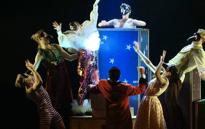 Marijampolėje pristatoma Moljero komedijos „Daktaras per prievartą“ interpretacija