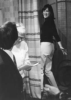 Galina Dauguvietytė (kairėje), Kristina Kazlauskaitė. 1984 m. 