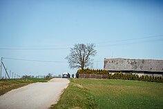 Dingusio paramediko istorija: rastas jo automobilis, vyro pėdsakų neaptikta, apsupta sodyba