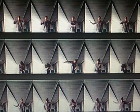 Performatyvaus dizaino ekskursija „The Spaces in Between“