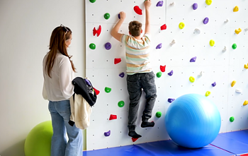 Toma Razmislavičiūtė ir jos sūnus