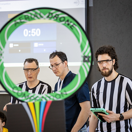 Šeštadienį Lietuvoje įvyko net du reikšmingi tarptautiniai debiutai – pirmą kartą surengtos pasaulinės robotikos varžybos „Robotics for Good Youth Challenge“ ir pasaulinės dronų varžybos „Aerial Drone Competition“